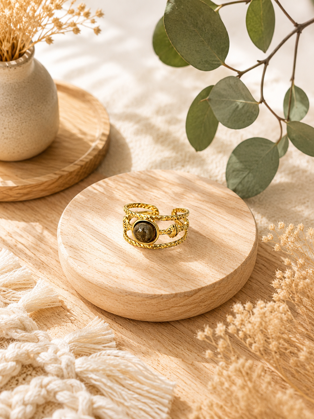 Ring "Rigah" gold mit Steinelement - größenverstellbar
