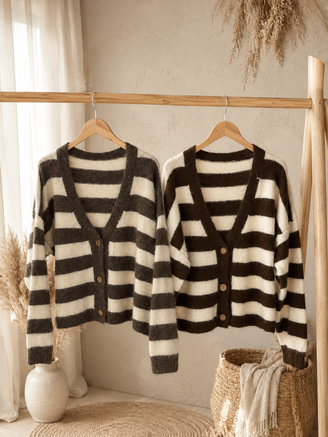 Cardigan "LOTTA" gestreifte Jacke mit Knöpfen