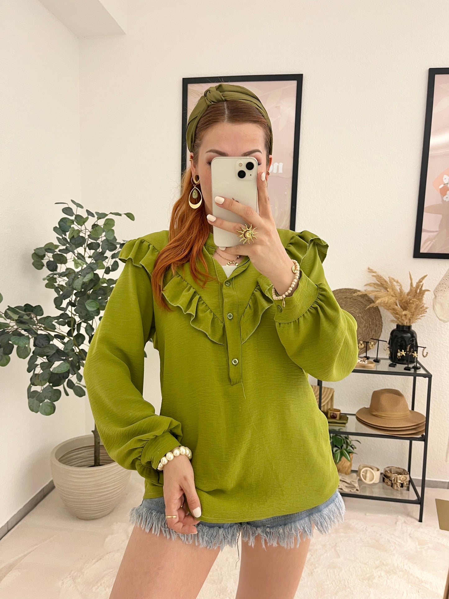 Bluse "Luana" grün - mit Rüschen