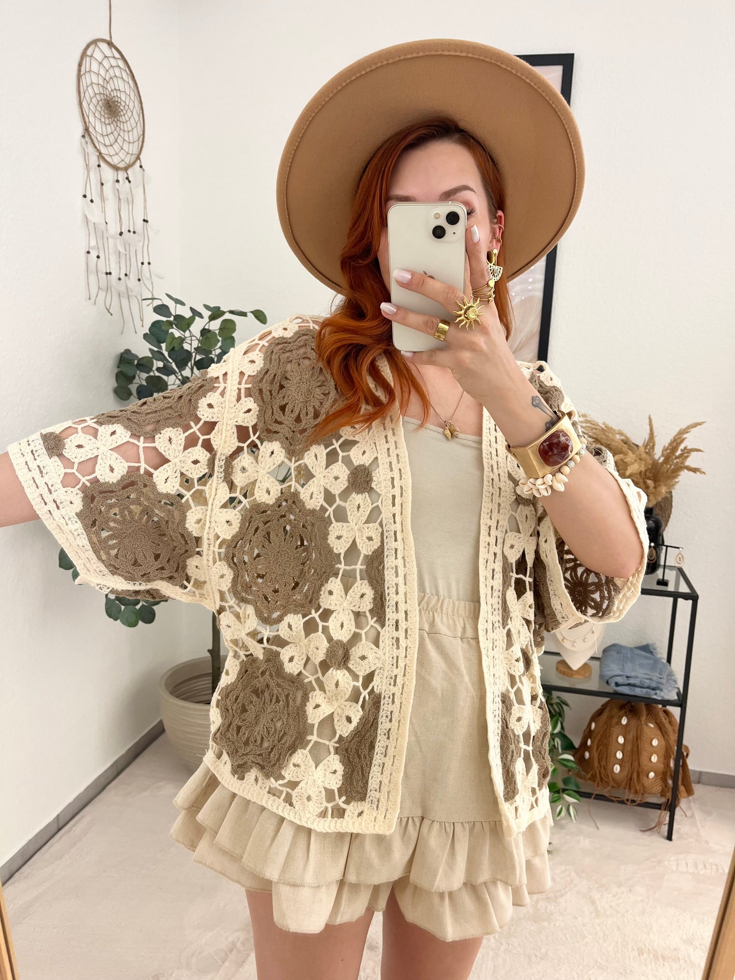 Häkeljacke "Aline" taupe - Boholook Cardigan