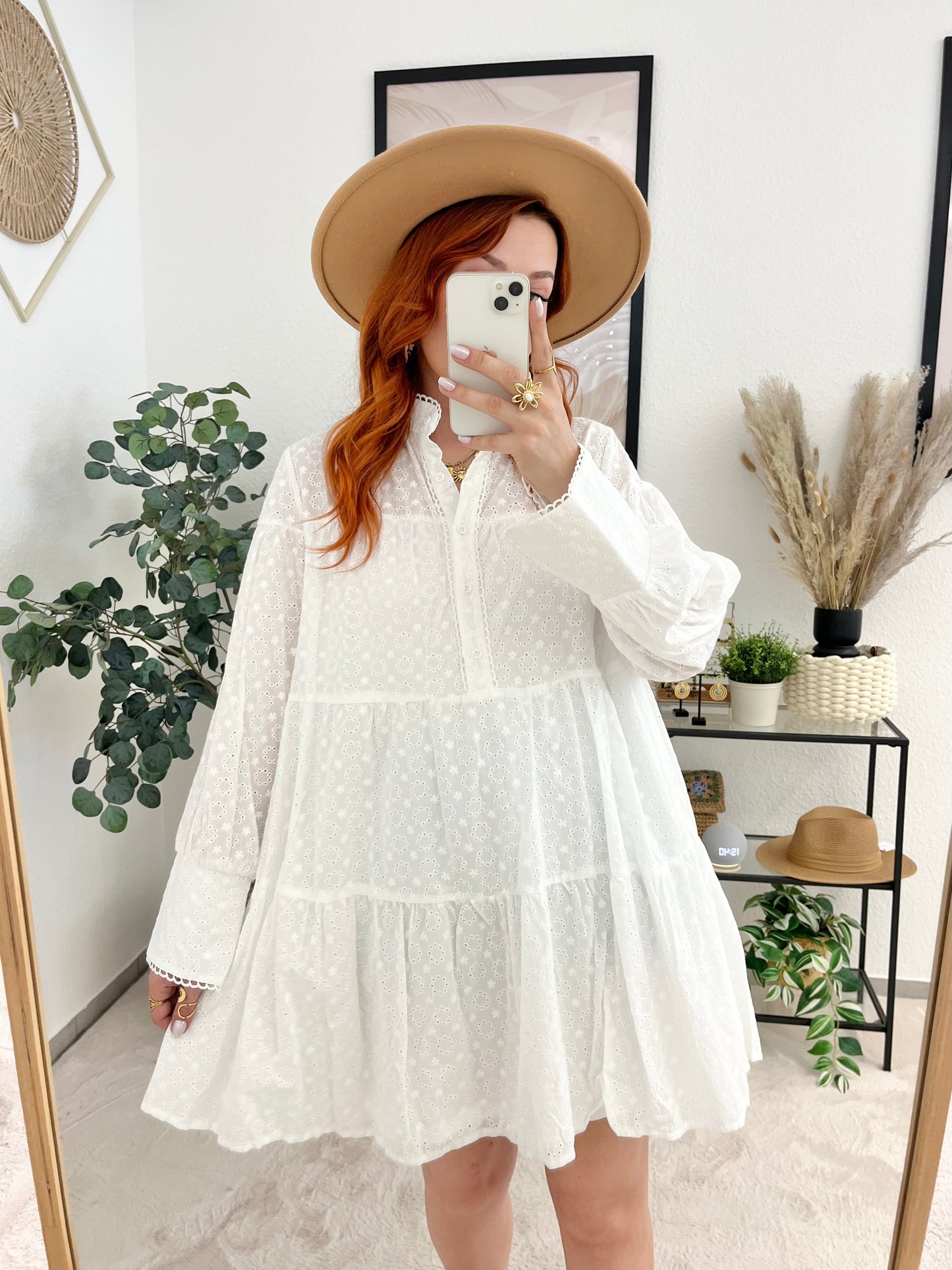 Kleid "Palencia" - Lochstrick Kleid im Babydoll Stil