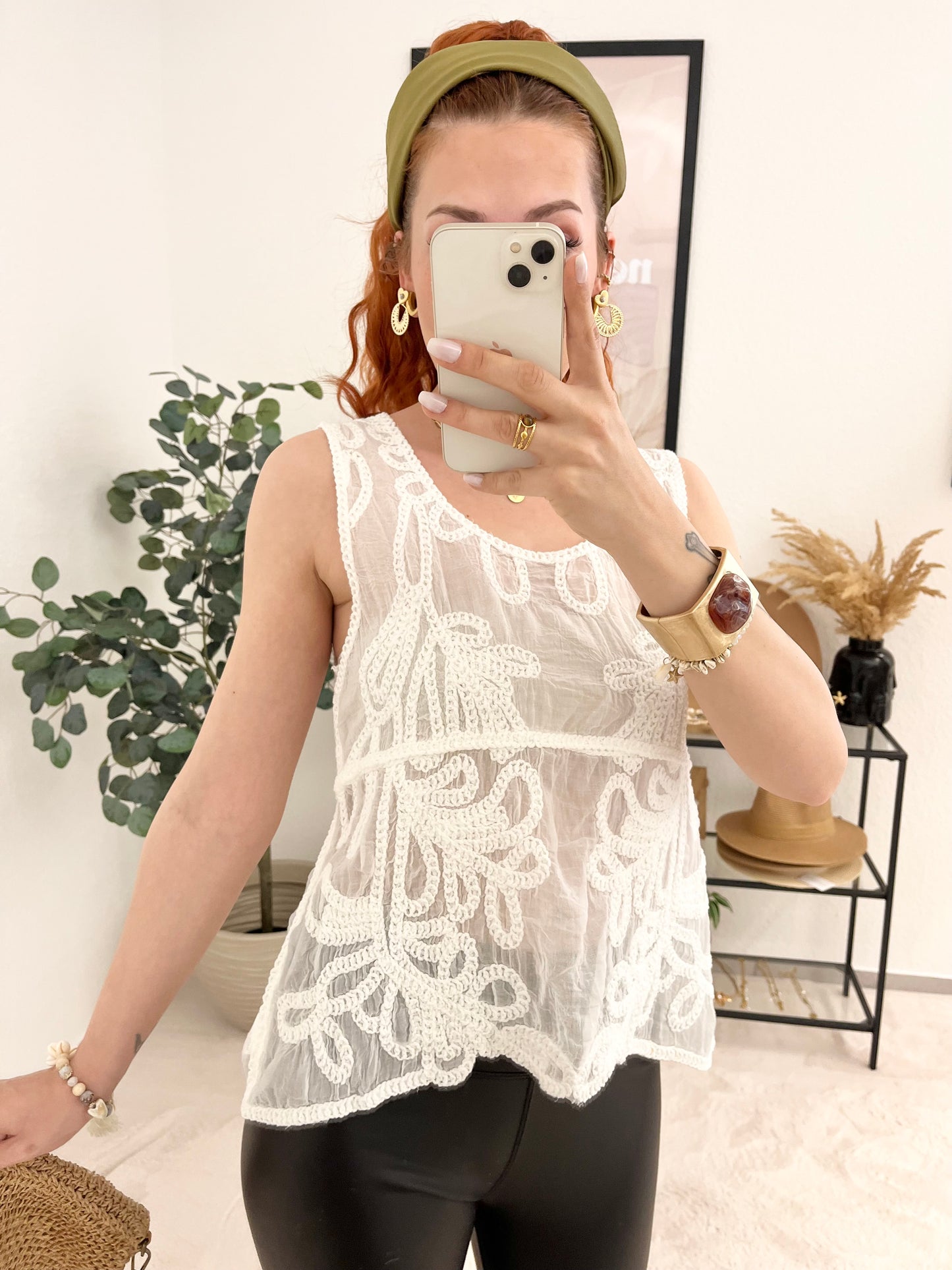 Top "Amanda" weiß - Bohotop mit Häkeldetails