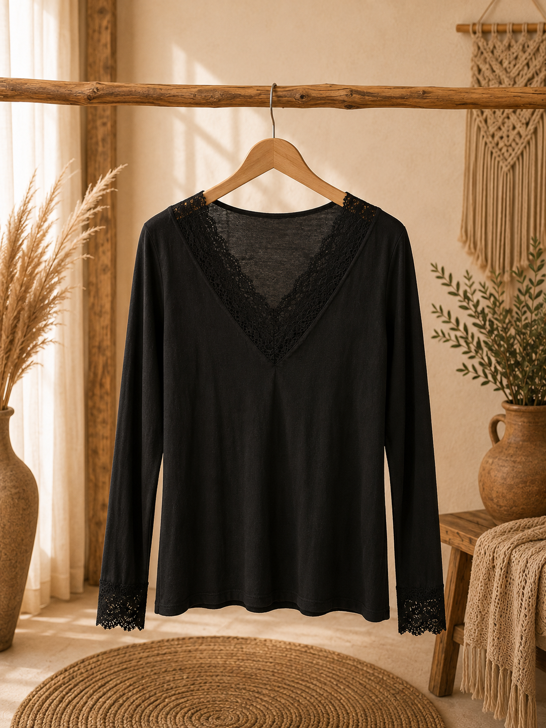 Longsleeve "ANNI" mit Spitzendetails in verschiedenen Farben