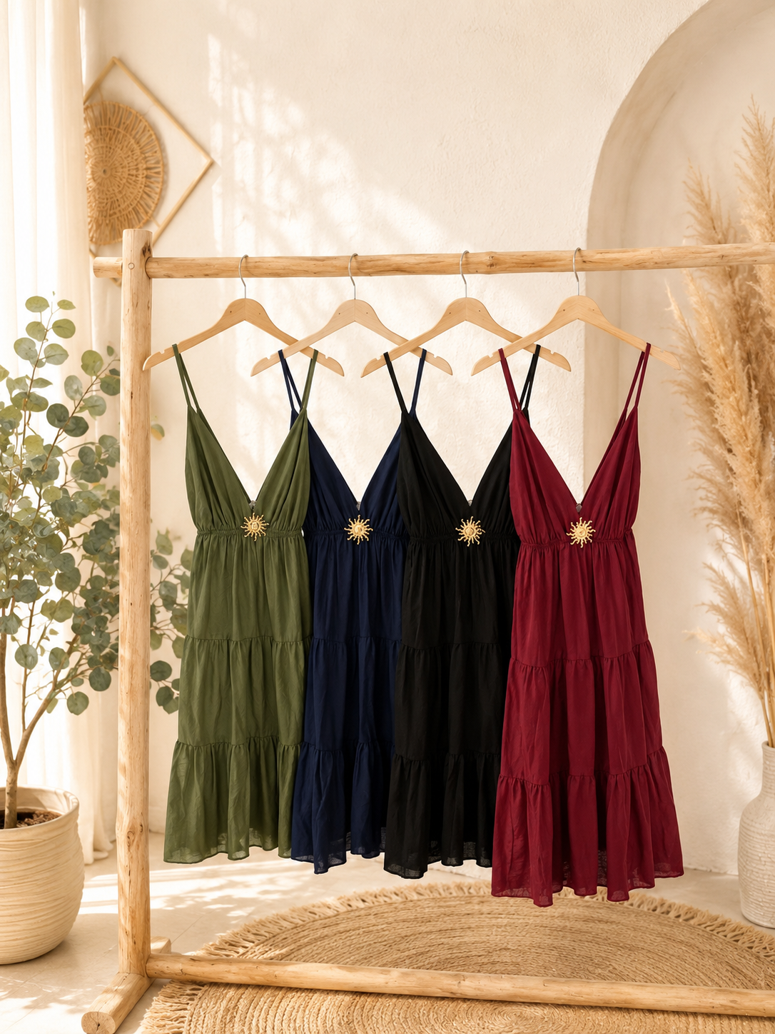 Kleid "Soleil" verschiedene Farben mit Brosche