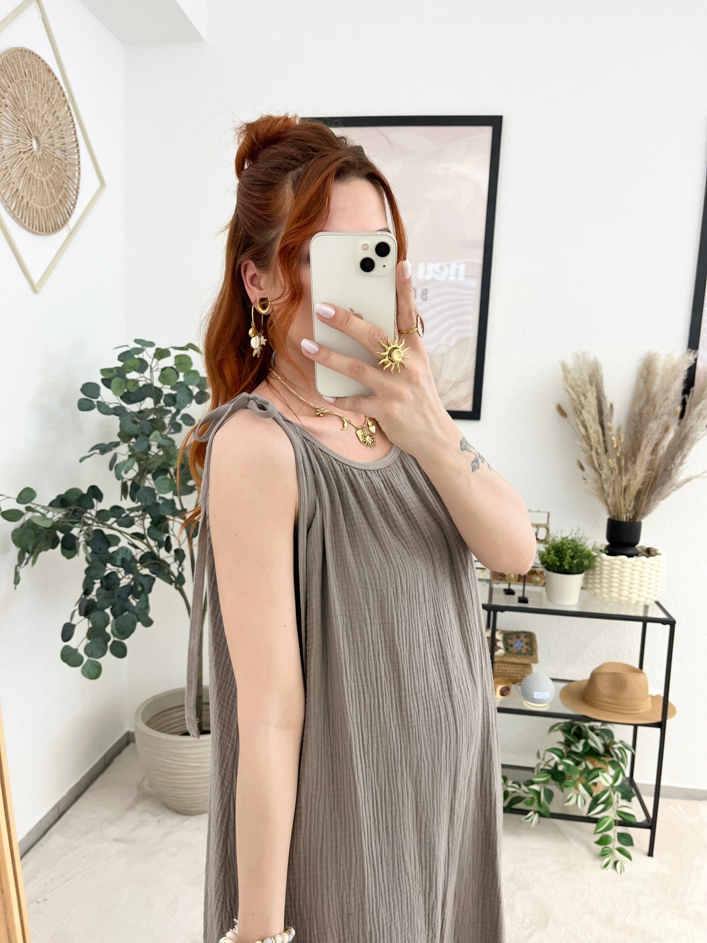 Kleid "Alzira" taupe - Musselinkleid