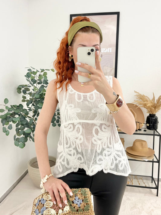 Top "Amanda" weiß - Bohotop mit Häkeldetails