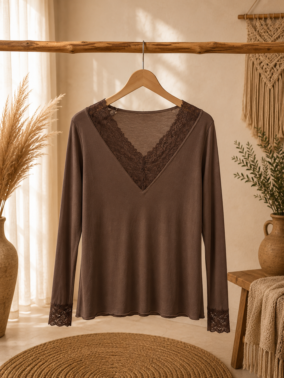 Longsleeve "ANNI" mit Spitzendetails in verschiedenen Farben